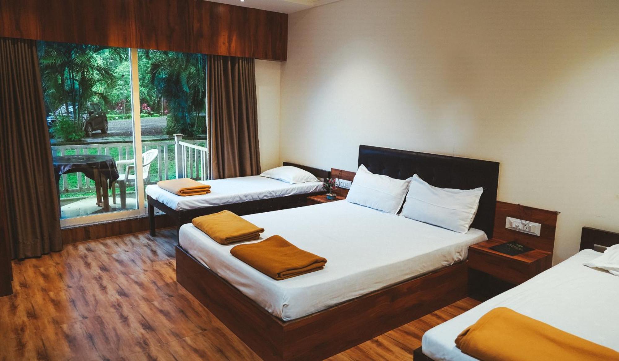 Whispering Peepul Resort Badlapur Exterior photo